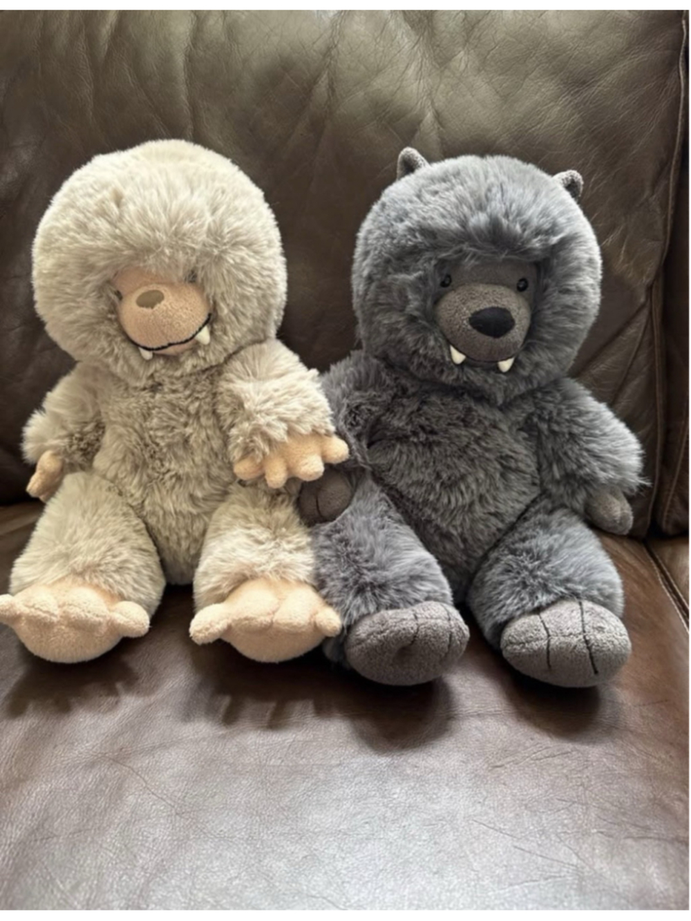 1 Jellycat Bo Bigfoot & 1 Wilf Wolf 1 OWNER Beautiful!!